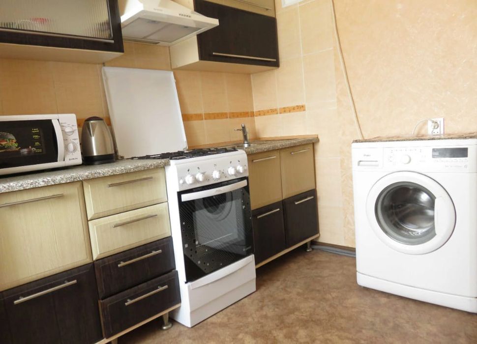 Сарыарка11-Кенесары, 2ч 2000