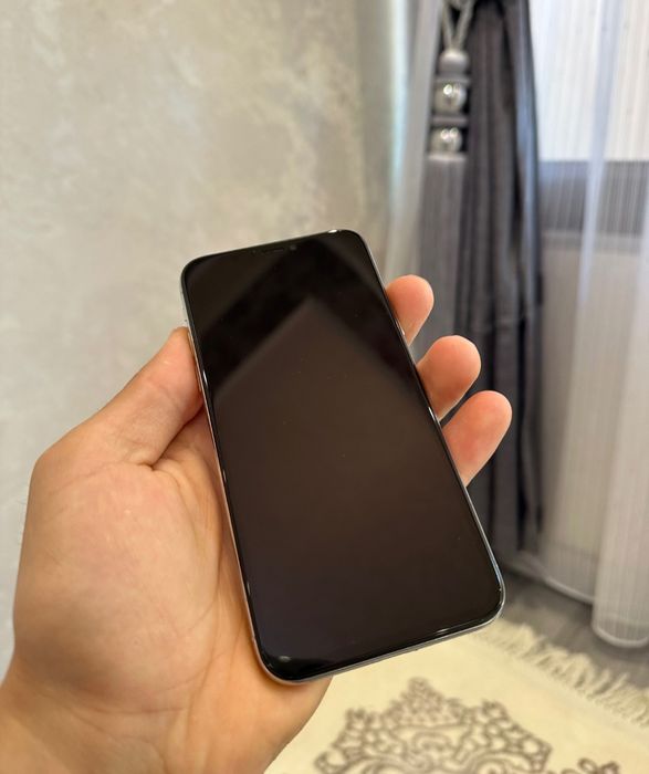 Iphone x           .
