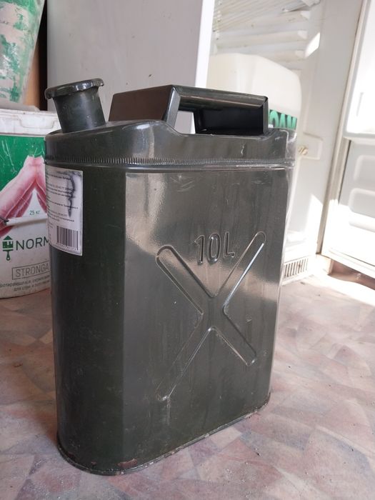 Продается канистры