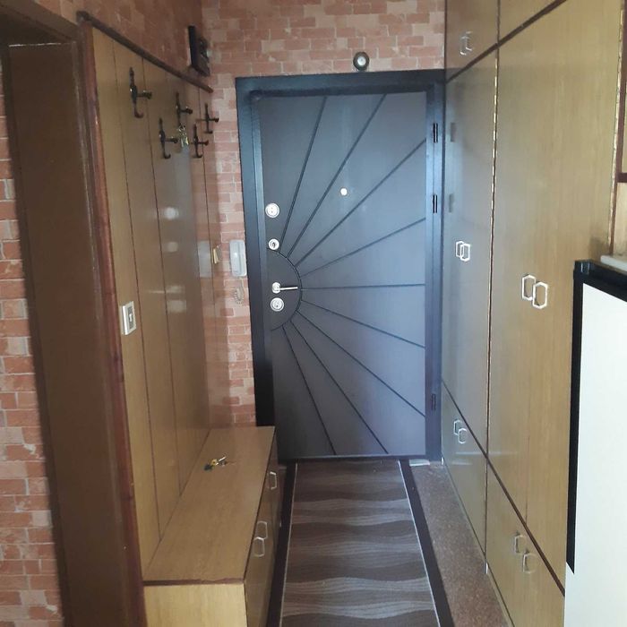 Продава се Двустаен апартамент в Хасково, Дружба 1 - 62 кв.м за 708 €/кв.м - Снимка #3