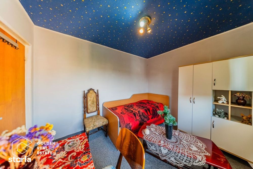 Apartament 4 camere, total decomandat, zona Miorita