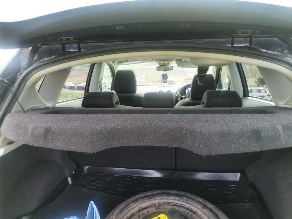 Nissan Qashqai 2.0 dci M9R на части.