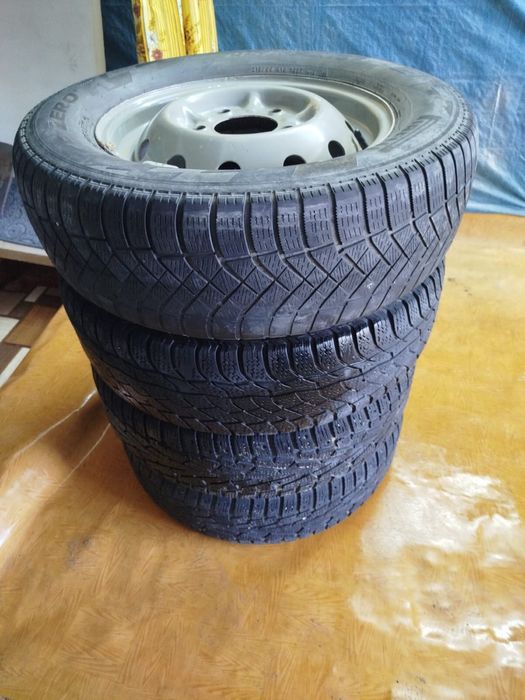 Диски резина на ниву