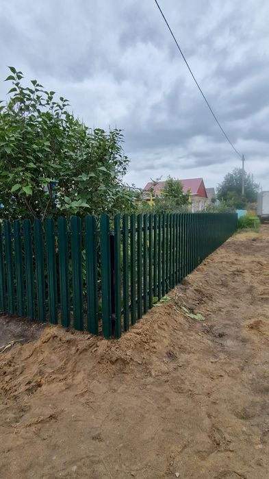 "Ип" Монтаж забора с профлиста под ключ читайте описание