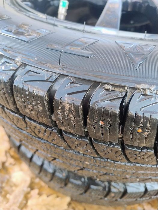 Продам резину с дисками