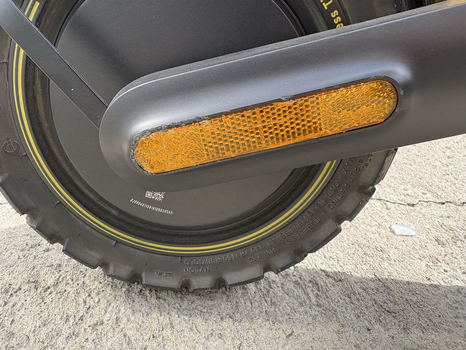 Trotineta electrica xiaomi ultra 6