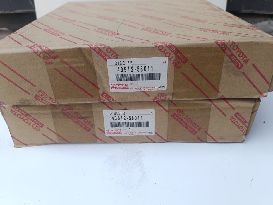 Тормозные диски перед Toyota Camry 30, Lexus Rx300