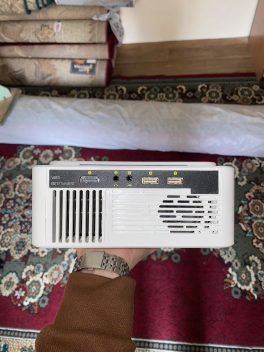 Продаётся проектор