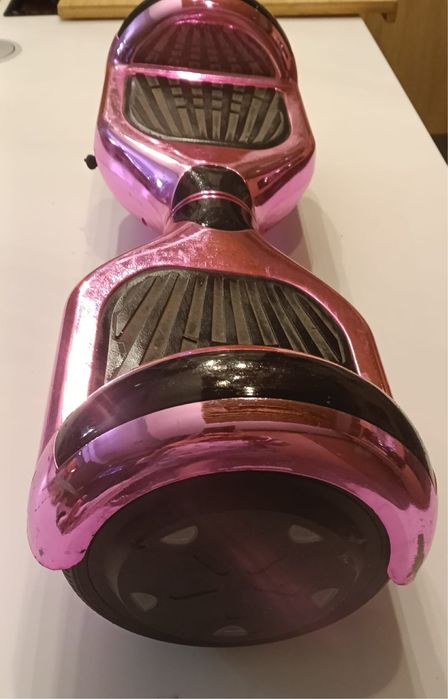 Hoverboard cu boxe incorporate bluetooth, roti cu Led…