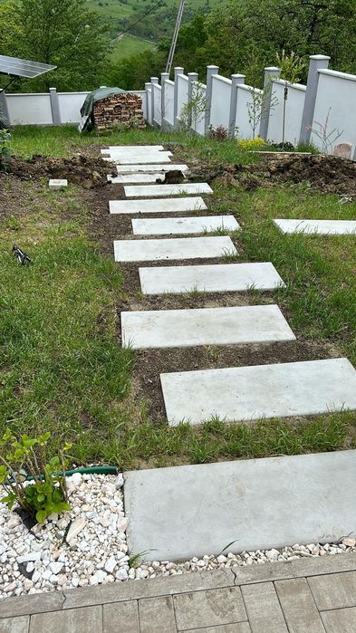 Pavaj,dale, pasi japonezi, placi beton armat