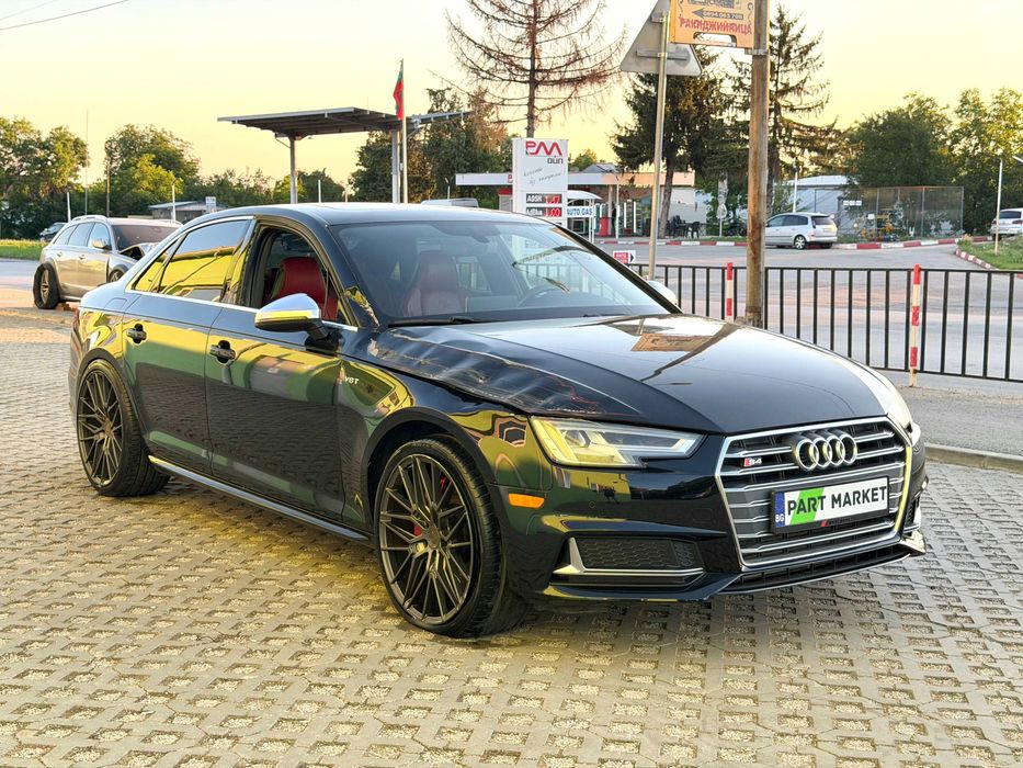 AUDI A4 S4 B9 3.0TFSI На Части