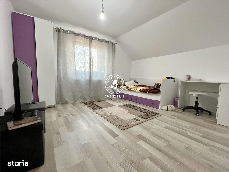 Vila individuala cu 6 camere, de vanzare in Horpaz - Miroslava