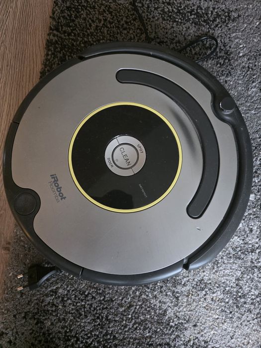 Vand aspirator IRobot Roomba 630
