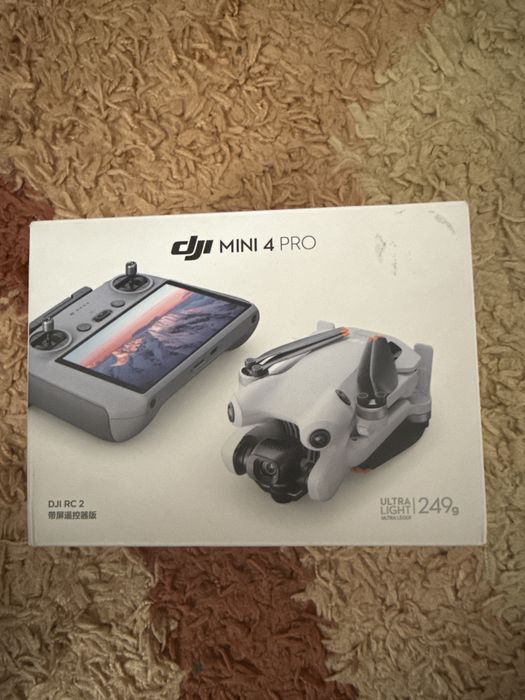 Drona DJI Mini 4 PRO + Smart Controller RC 2