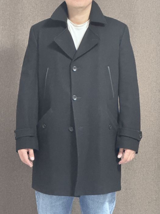 Продам верхнюю одежду