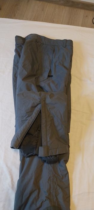 Pantalon Columbia sporturi iarna marime S
