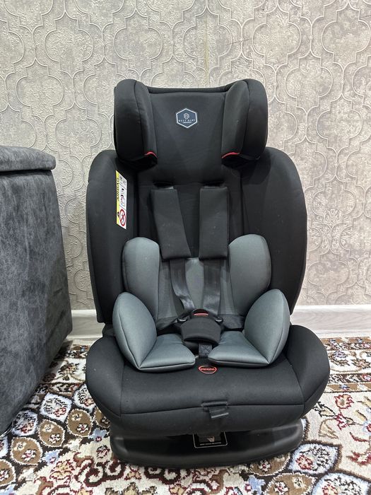 Продам Автокресло