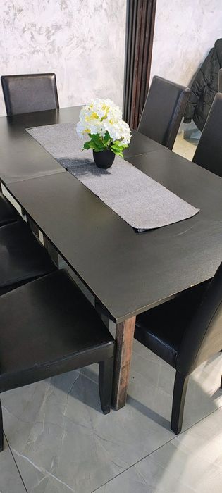 Vând mese restaurant