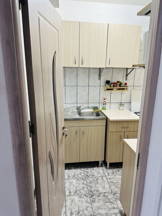 Garsoniera Metrou Dristor 1