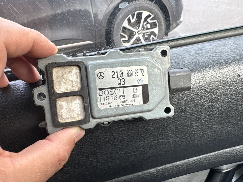 Продам запчасти на мерседес W210