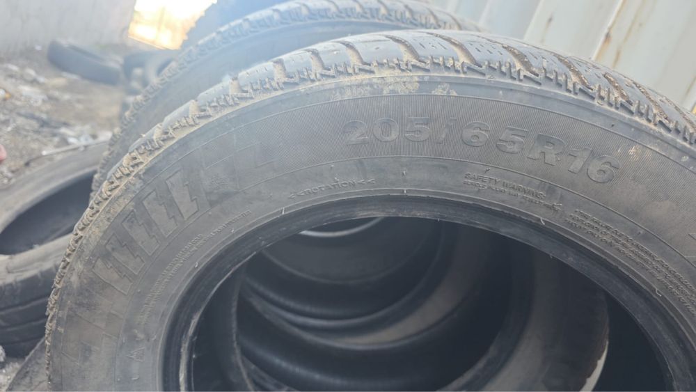 Продою зимние шины