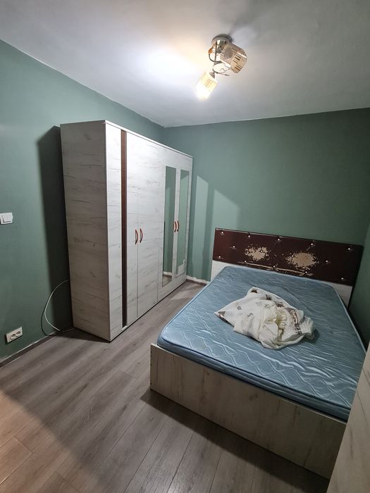 Apartament de închiriat