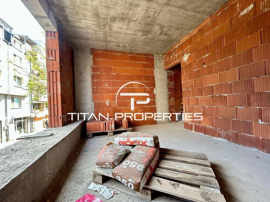 Продава се Тристаен апартамент в Пловдив, Южен - 128 кв.м за 727 €/кв.м - Снимка #4