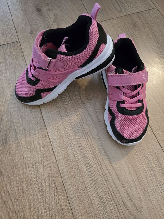 Adidasi copii, stare ft buna