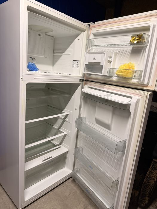 Продам Холодильник б/у без фреона