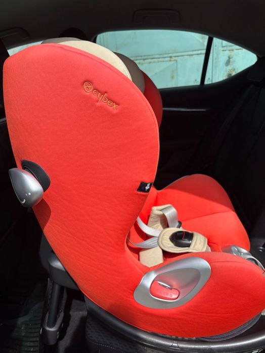 Scaun masina Cybex Sirona Q i-size