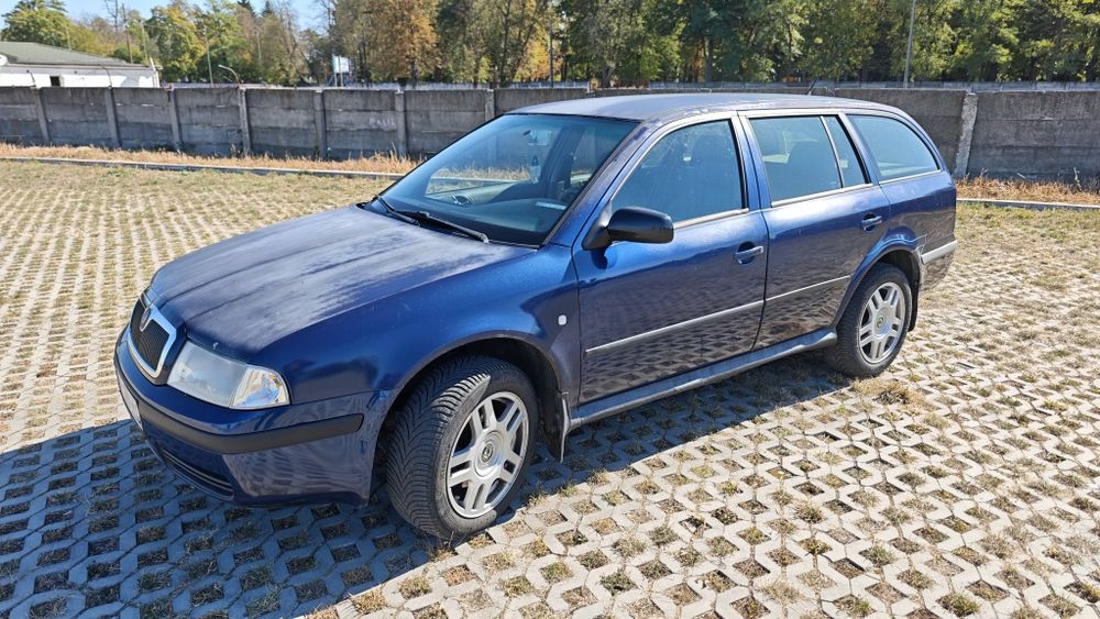 SKODA Octavia 2002 — imagine 1