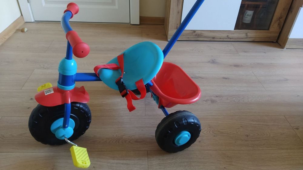 Бебешка триколка Little General с родителски контрол