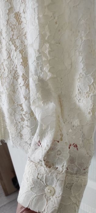 Cămașă dantelă model deosebit, nouă fără etichetă