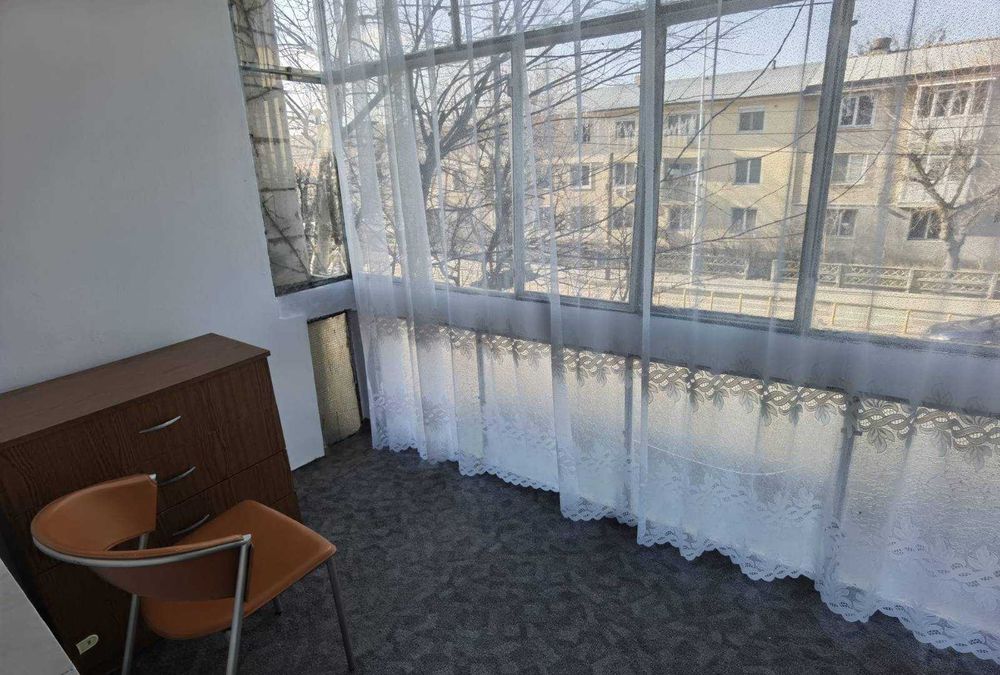 2cam central linistit modern mobilat utilat parchet stejar ideal cuplu