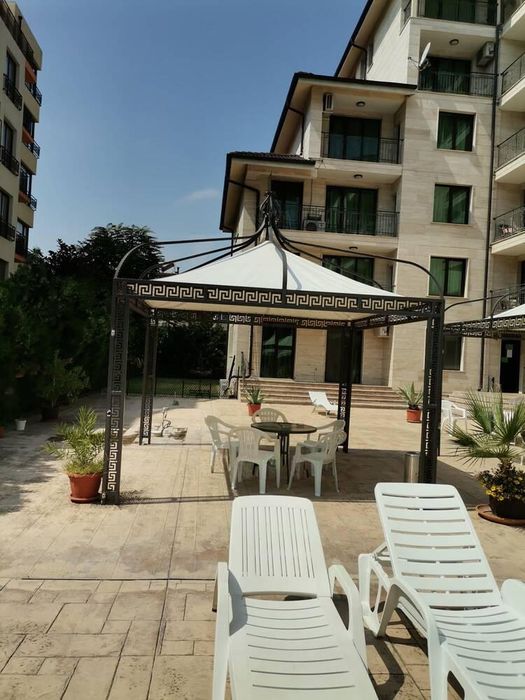 Продава се Двустаен апартамент в к.к. Слънчев бряг - 75 кв.м за 1060 €/кв.м - Снимка #9