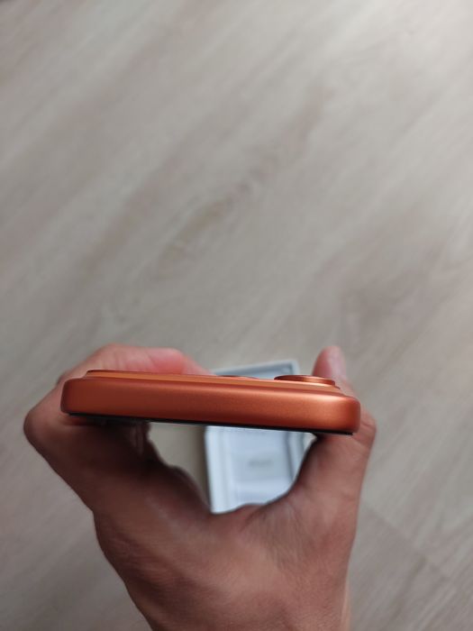 Ayfon 17 pro max xolati idyal bunqasi kam bo"ladi