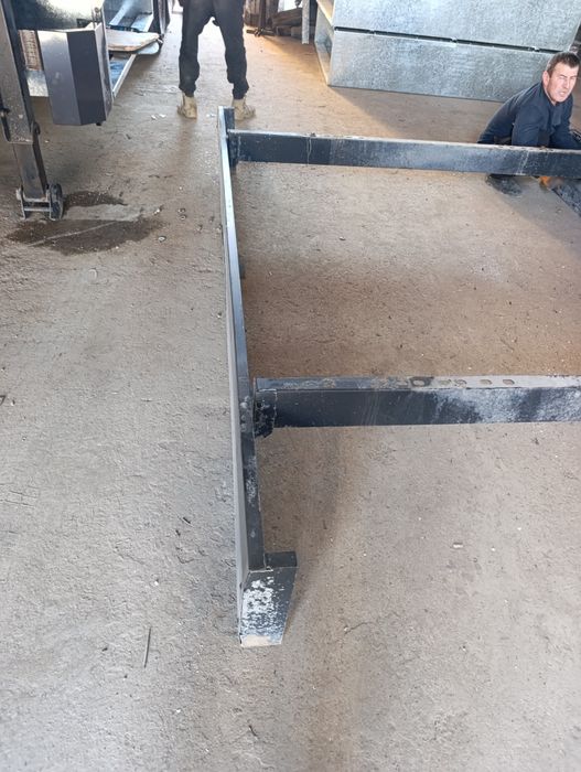 Спойлер на прицеп крона