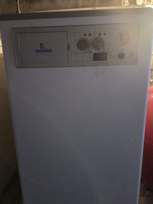 Vand centrale romstal, boiler electric si pompe functionale
