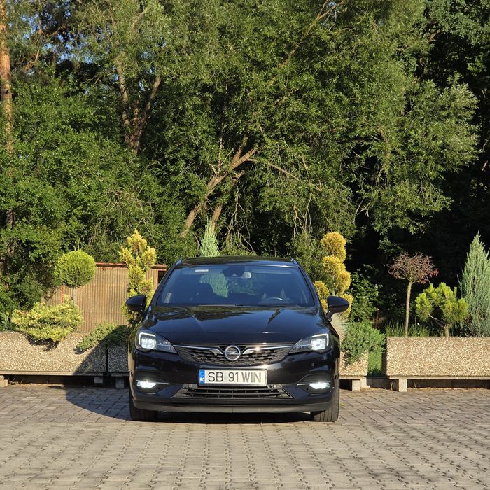 OPEL Astra 2021