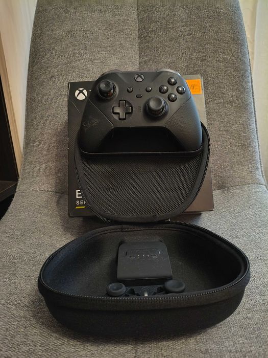 Продавам:Xbox Series S 512GB + Elite Series 2 + Logitech G335 | Пълен комплект