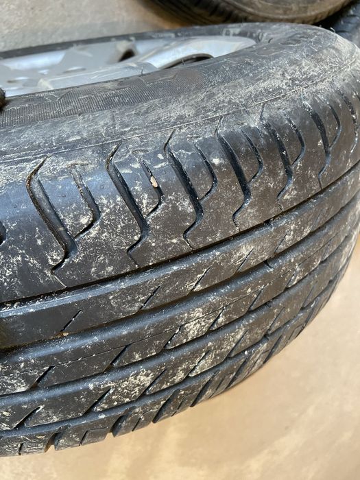 Срочно продам диски с резиной R16