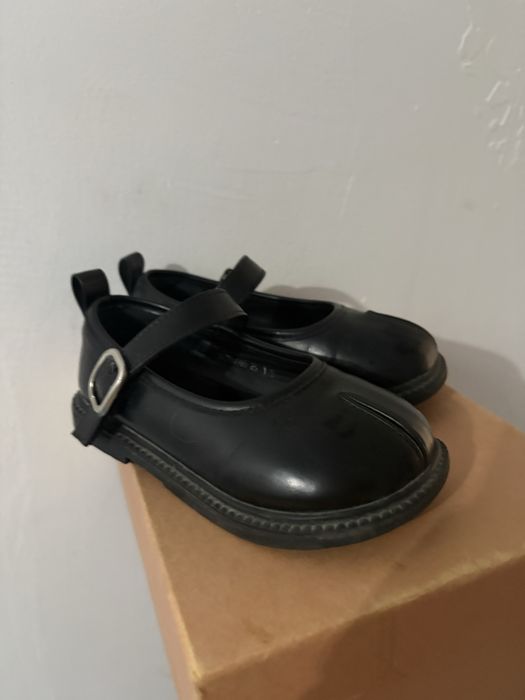 туфли для девочки 3-4 лет