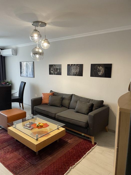 Дава се под наем Тристаен апартамент в Пловдив, Кършияка - 85 кв.м за 800 € - Снимка #1