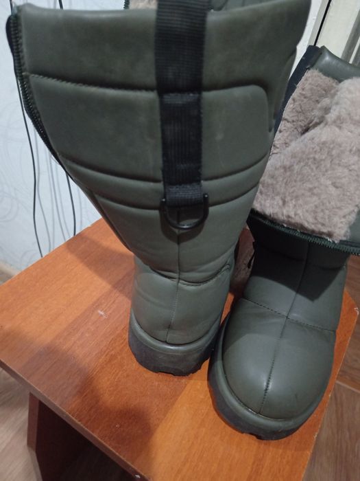 Сапожки зимние теплые