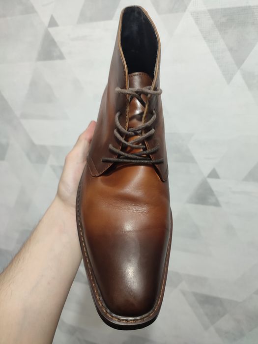 Продам новую кожаную обувь