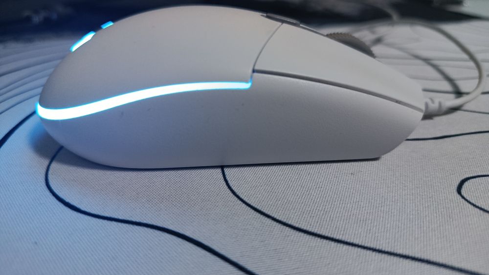 Игровая мышь Logitech g102 Б/у: