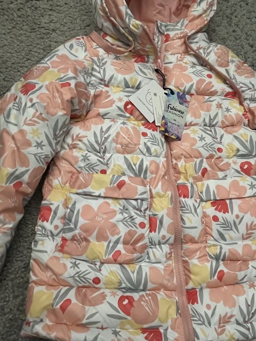 Куртка на девочку