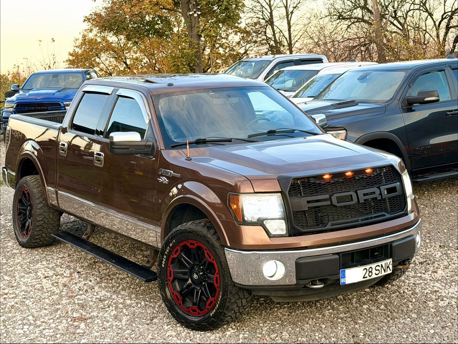 Ford F150 6.2 L  V8 PLATINUM Full Full  AUTOUTILITARA impozit 950 ron Panoramic,Camere Masalier , Roti 35 , Interior Deosebit Piele Inmatriculata RO