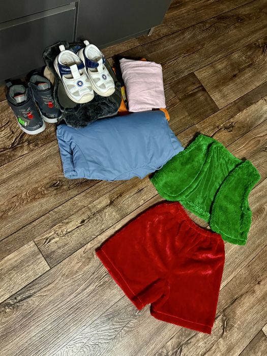 На мальчика 2-4 года