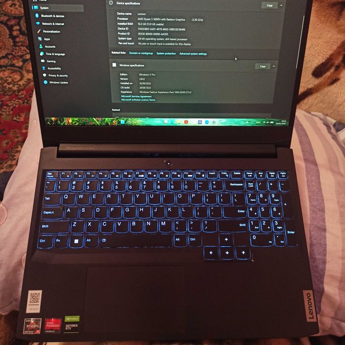 Vând laptop de gaming Lenovo foarte bun!!!